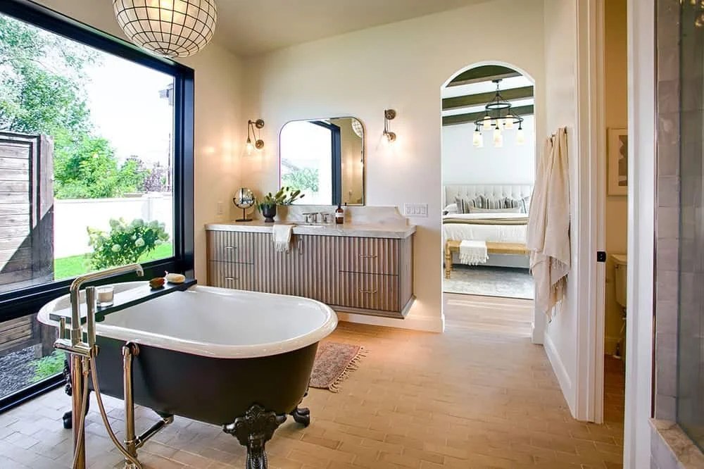 Modern family bathroom featuring bright hues and stylish organization.