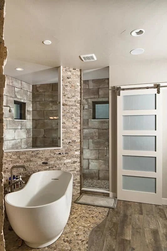 Timeless small bathroom featuring effective space-saving solutions.